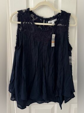 Single Navy Pom-Pom Trim Lace Yoke Tank